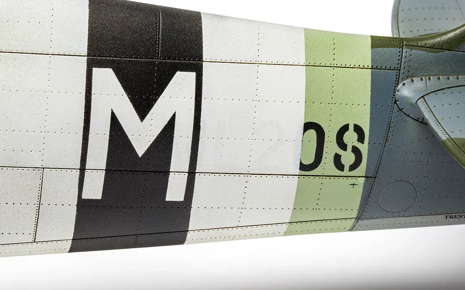 Airfix - A17001A - Supermarine Spitfire Mk IXc ‘Flying Dray’ - painted model