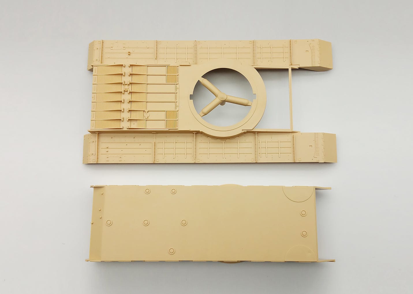 200 - Amusing Hobby - 35A013 - FV214 Conqueror Mk I - sprue