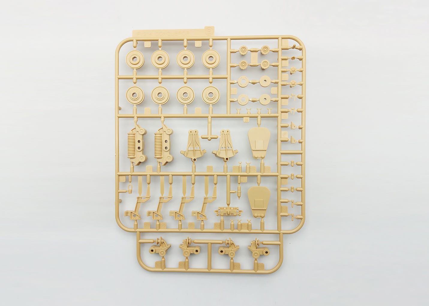 205 - Amusing Hobby - 35A013 - FV214 Conqueror Mk I - sprue