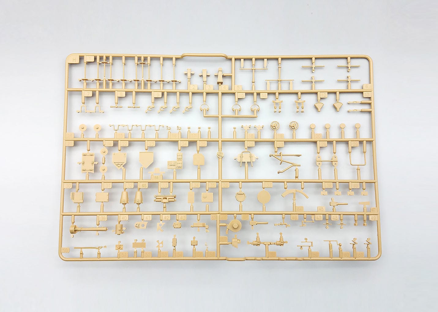 206 - Amusing Hobby - 35A020 - 12.8cm Flak 40 and FuMG 39 / FuSE 62 D Würzburg - sprue