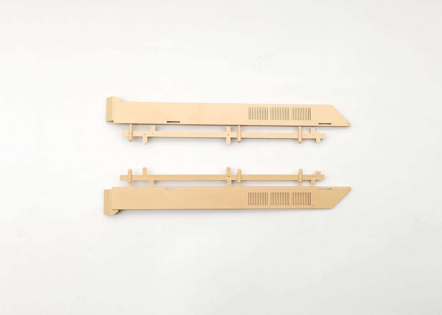202 - Amusing Hobby - 35A031 - Type 5 Ho-Ri II - sprue