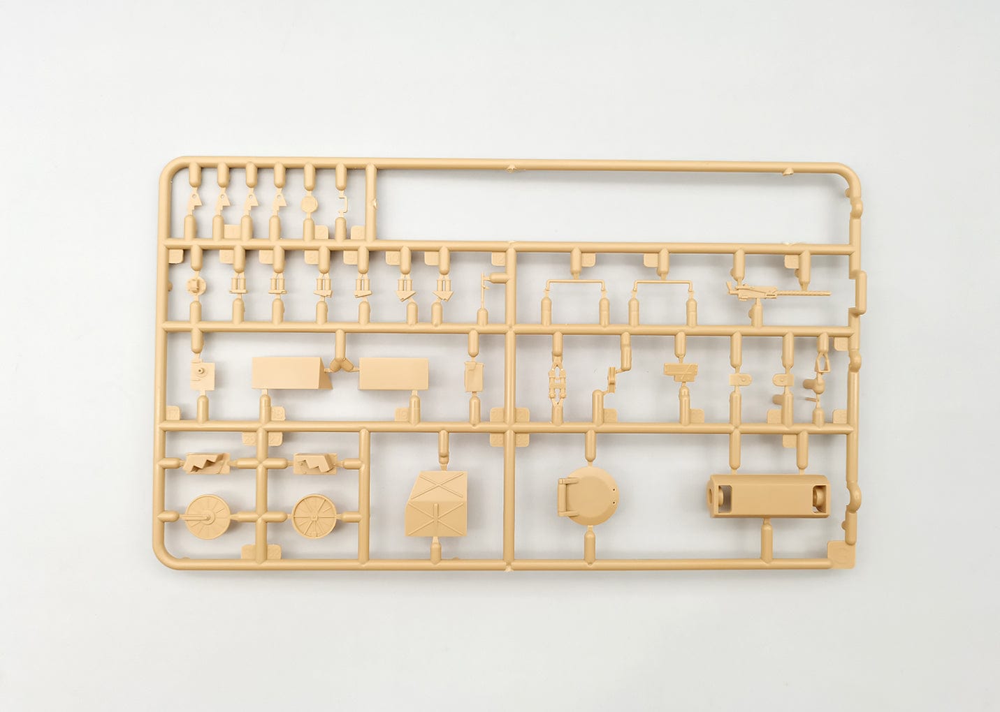 207 - Amusing Hobby - 35A035 - Centurion Mk 5 AVRE 165 - sprue