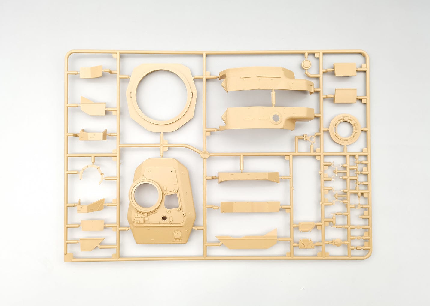 201 - Amusing Hobby - 35A035 - Centurion Mk 5 AVRE 165 - sprue