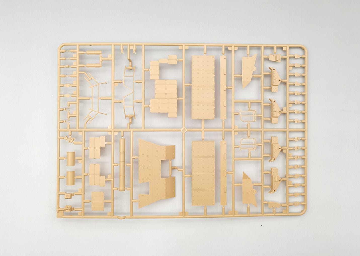 205 - Amusing Hobby - 35A035 - Centurion Mk 5 AVRE 165 - sprue