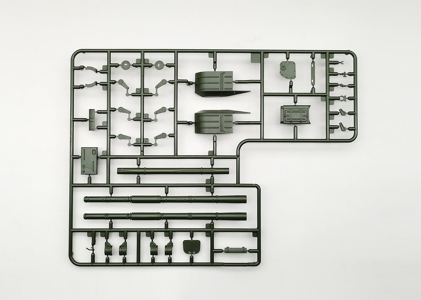 Amusing Hobby - 35A038 - T-72M1 [Interior Kit] - sprue