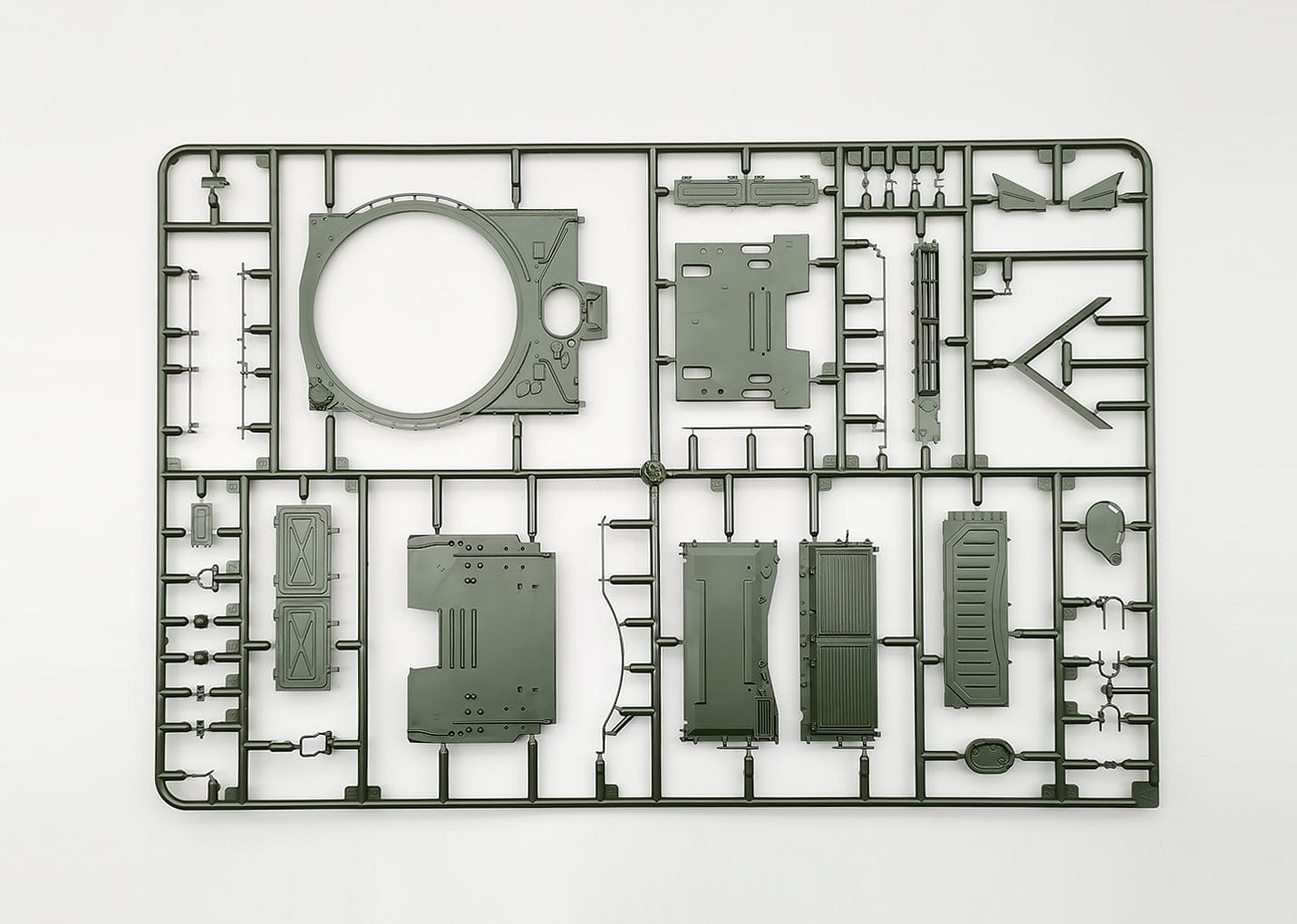 Amusing Hobby - 35A038 - T-72M1 [Interior Kit] - sprue