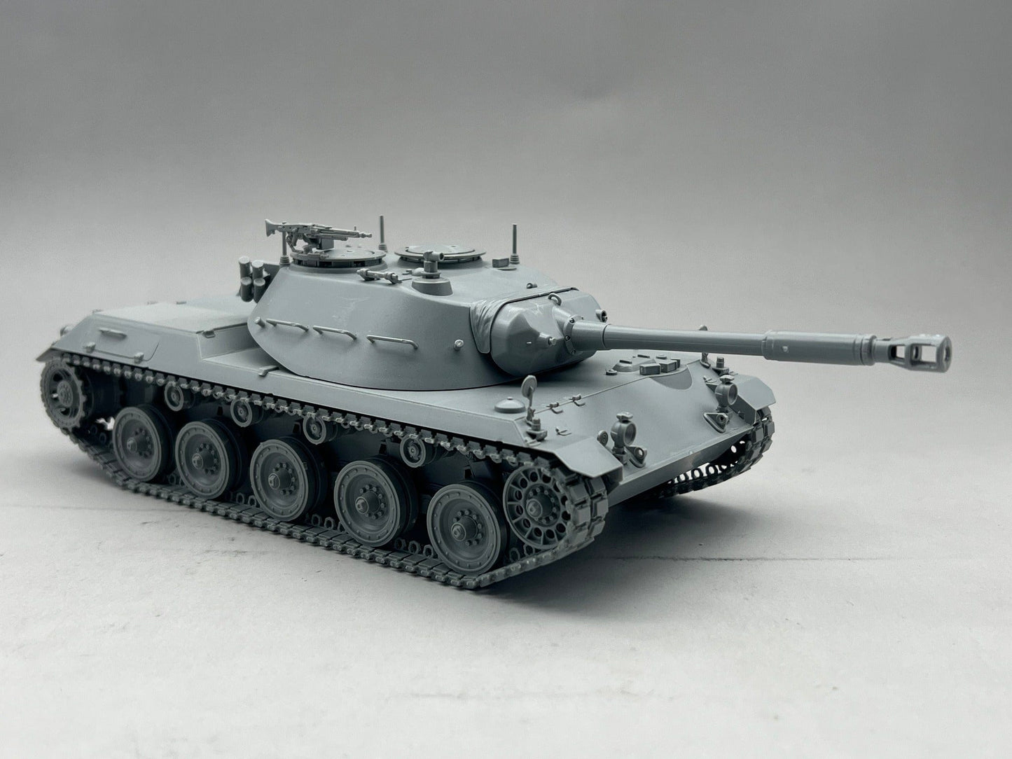 601 - Amusing Hobby - 35A055 - Spz. Ru 251 - unpainted model