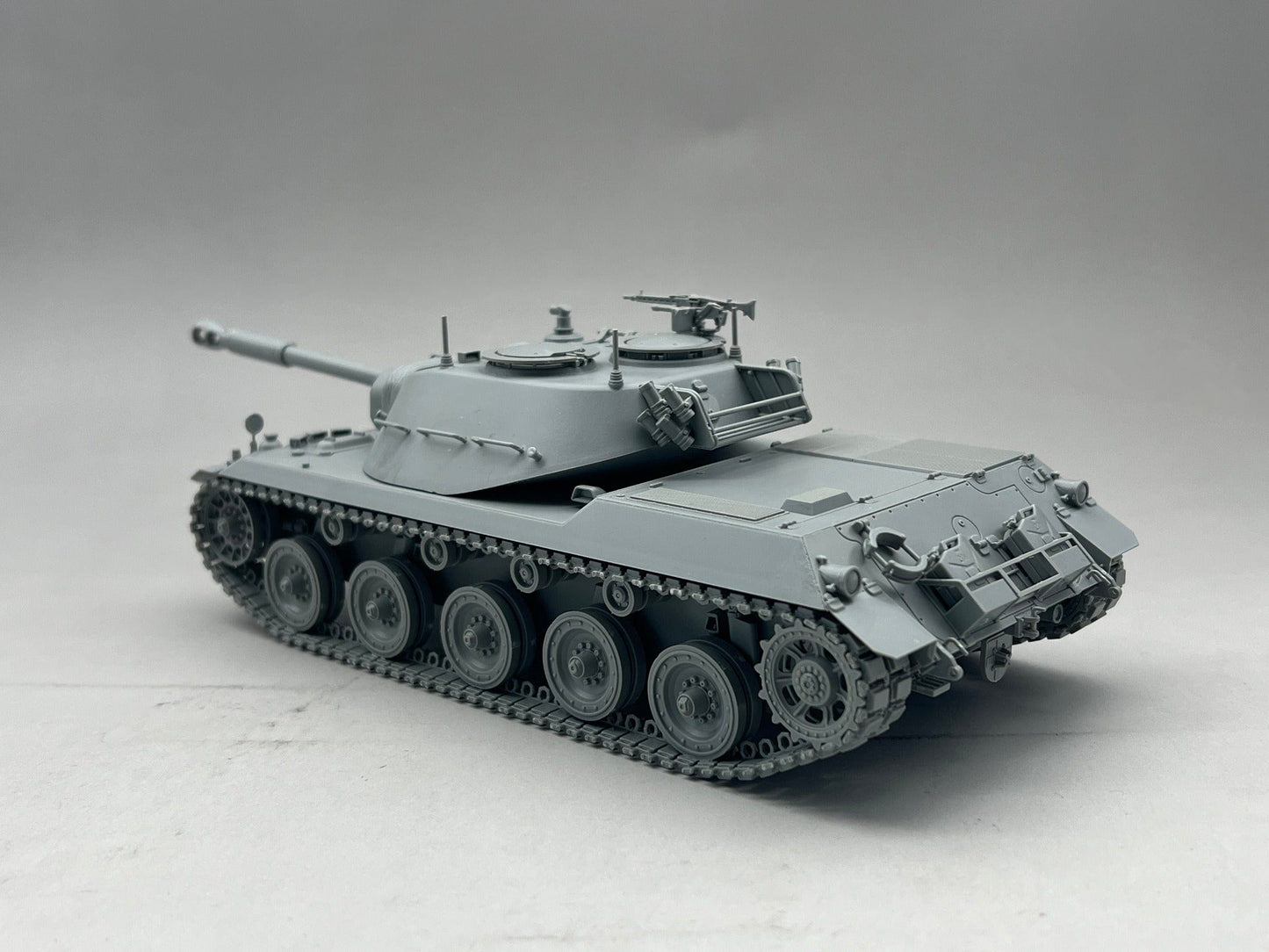 602 - Amusing Hobby - 35A055 - Spz. Ru 251 - unpainted model
