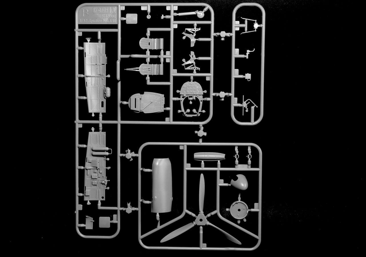 Kotare - 32001 - Supermarine Spitfire Mk Ia (mid) - sprue