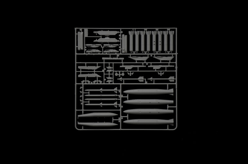 203 - Lockheed Martin F-16C Fighting Falcon [War Thunder] - sprue