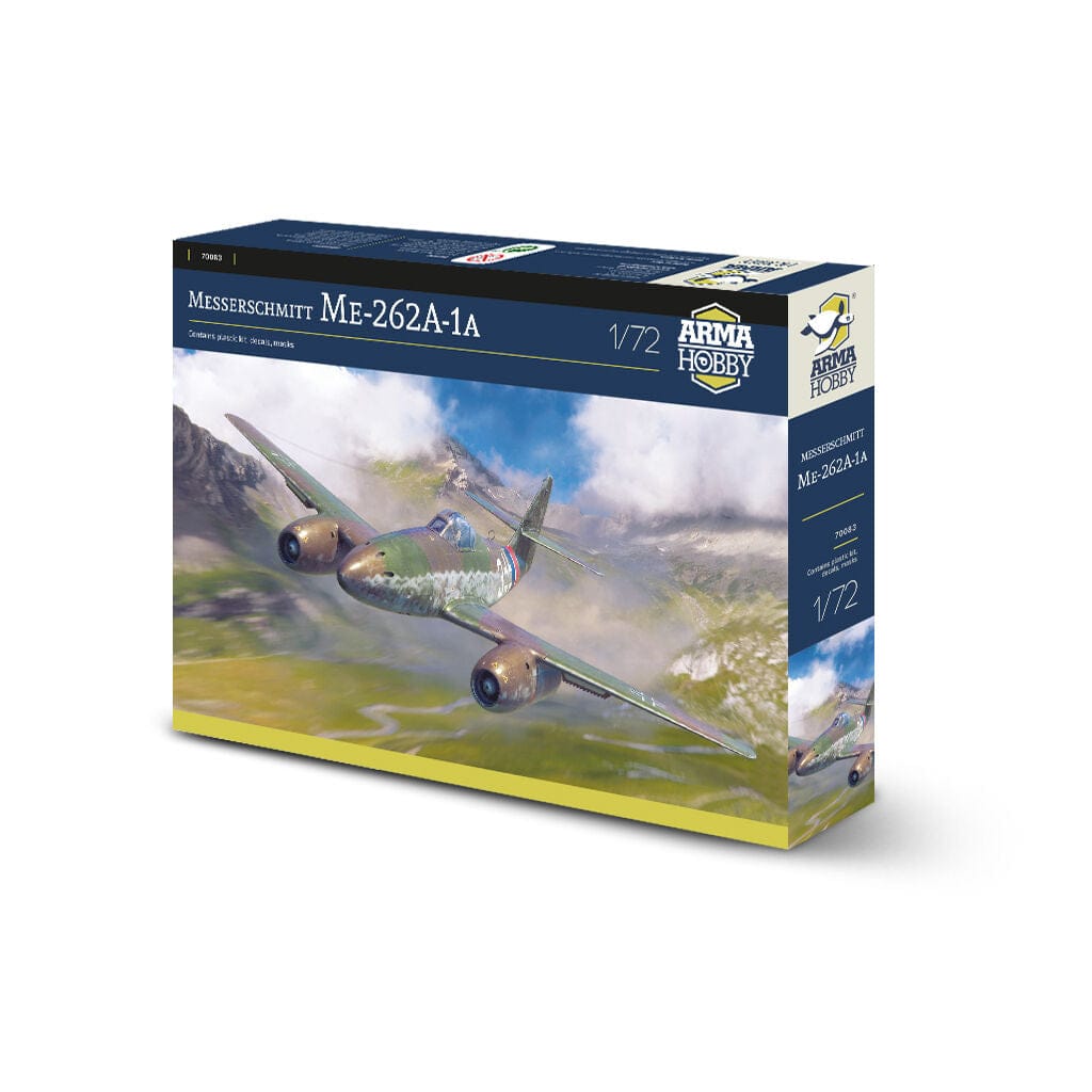 100 - Arma Hobby - 70083 - Messerschmitt Me-262 A-1a Schwalbe - box right front angle