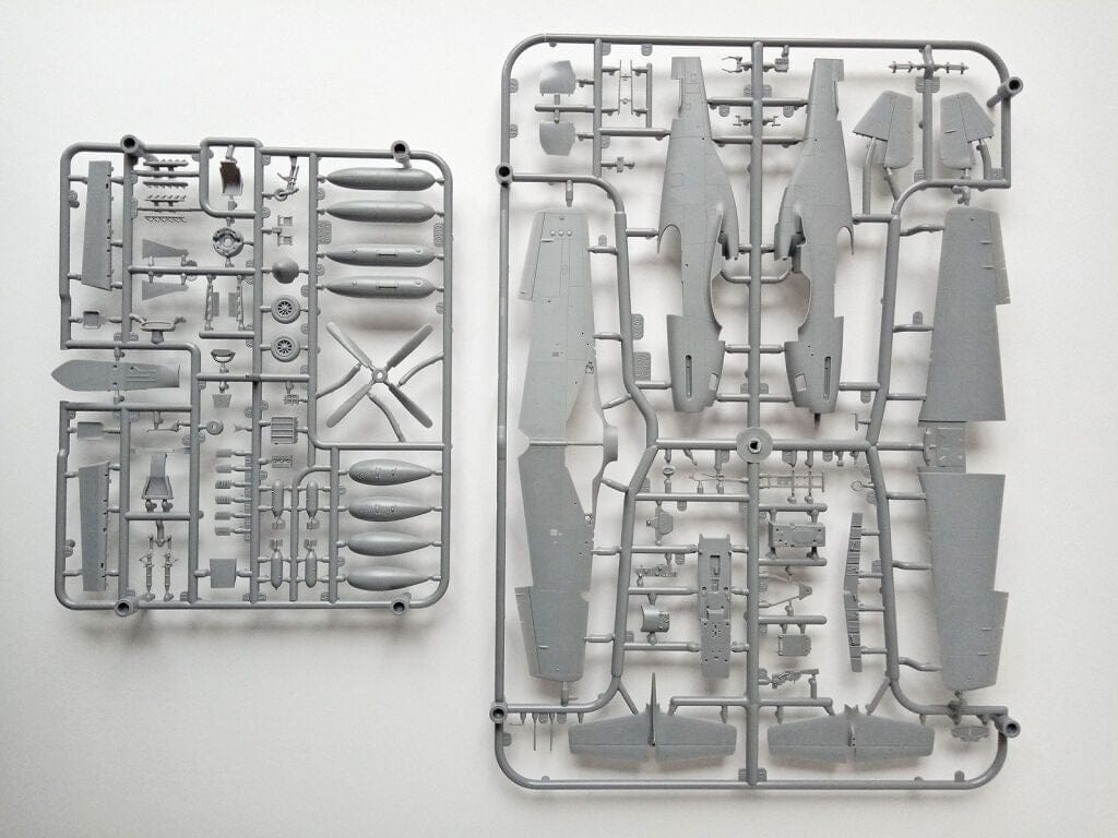 200 - Arma Hobby - 70075 - North American P-51B Mustang - sprue