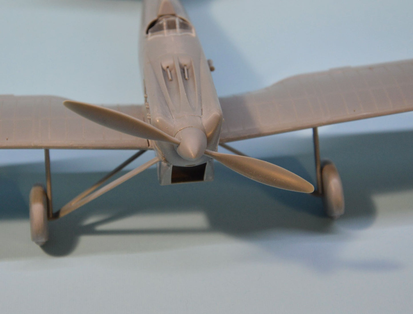 625 - Dora Wings - 32001 - Dewoitine D.500 - unpainted model