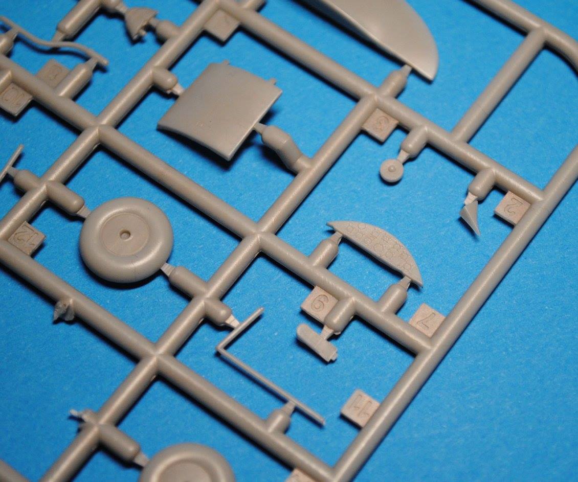 208 - Dora Wings - 48010 - Granville P-45B ‘Bee Killer’ - sprue