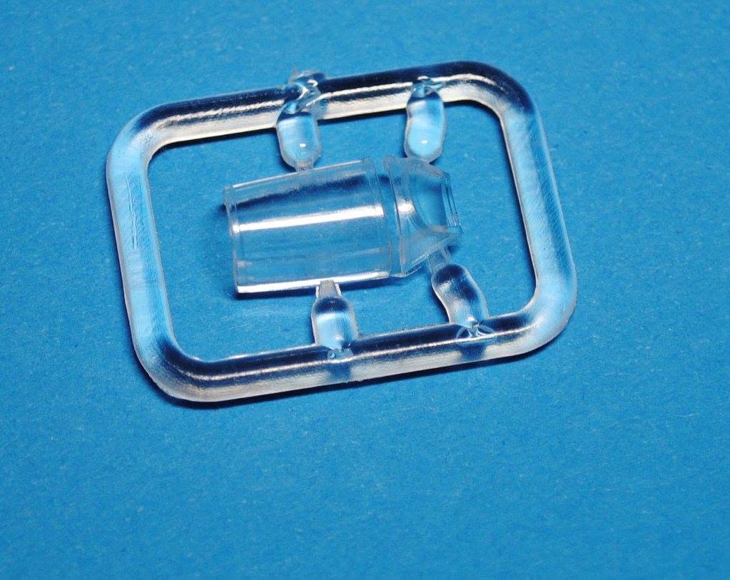215 - Dora Wings - 48010 - Granville P-45B ‘Bee Killer’ - sprue