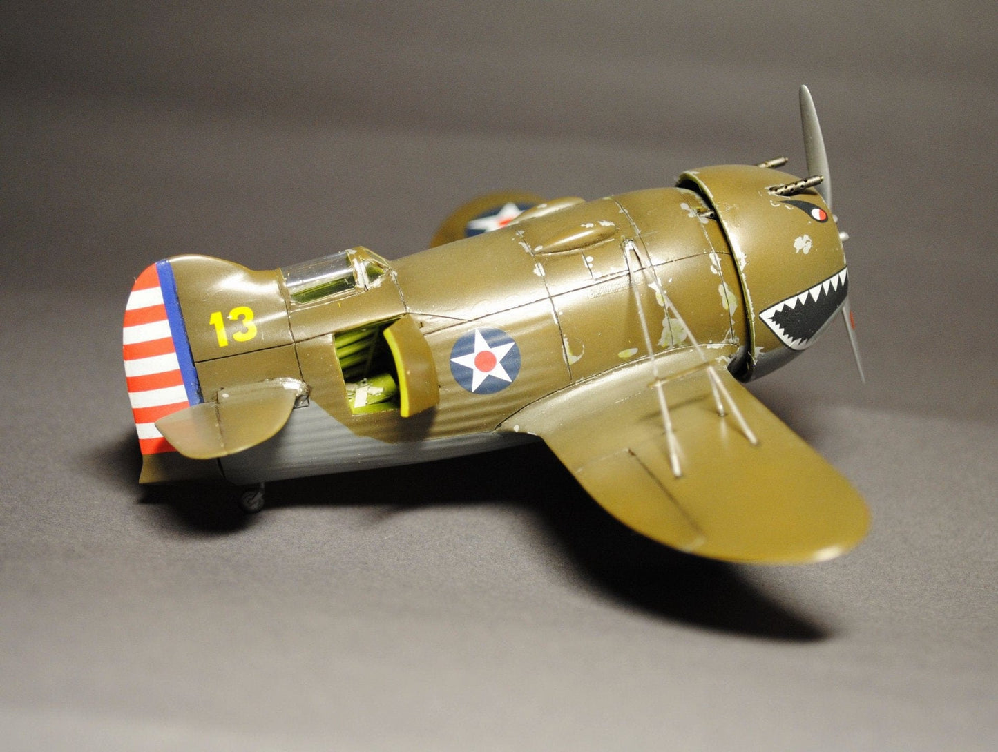 703 - Dora Wings - 48010 - Granville P-45B ‘Bee Killer’ - painted model