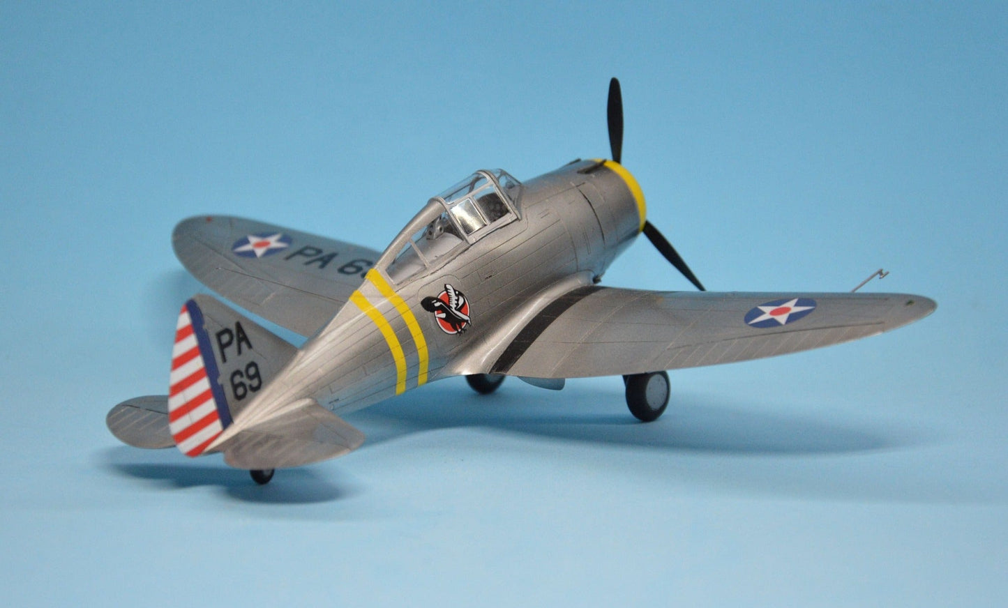 705 - Dora Wings - 48012 - Seversky P-35 - painted model