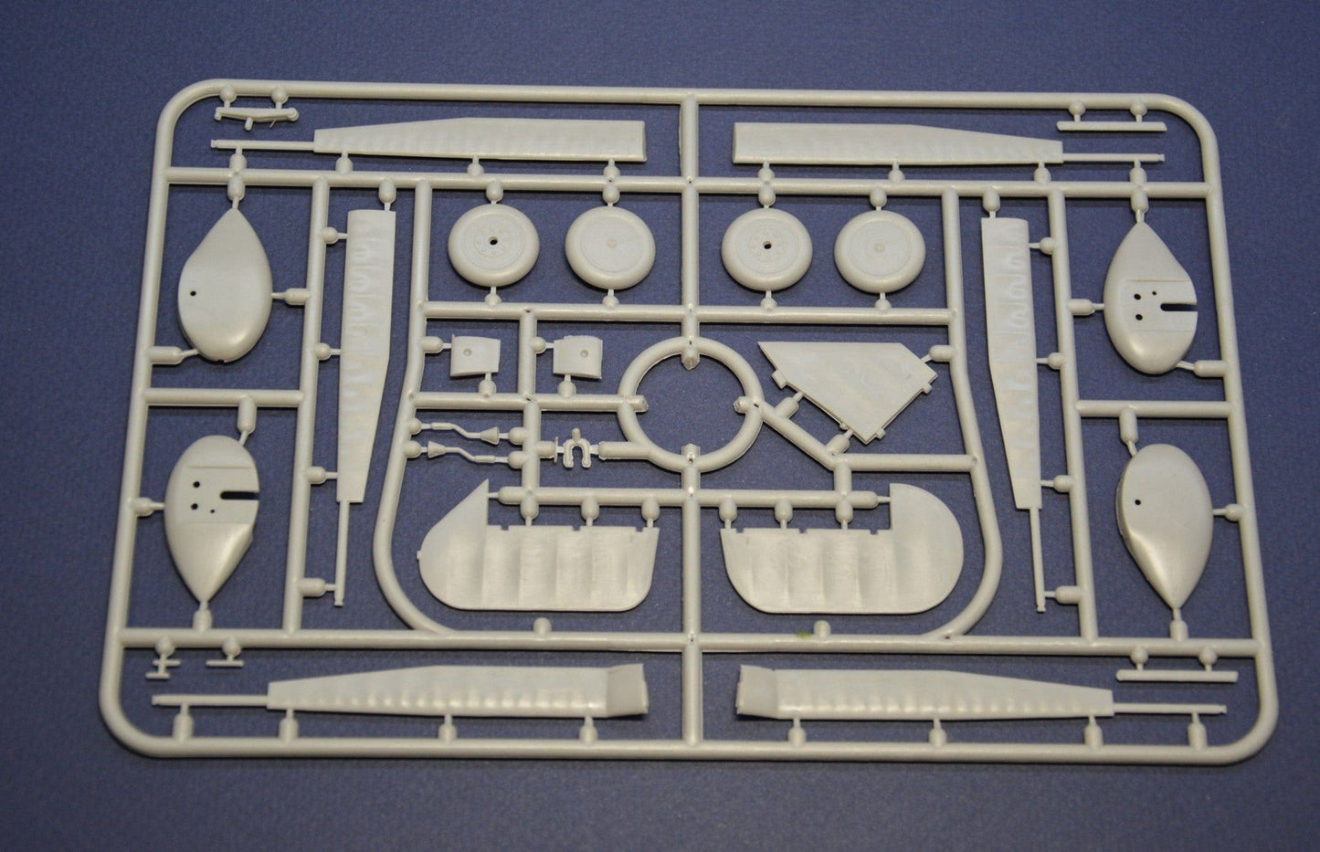 203 - Dora Wings - 48021 - Bloch MB.155.С1 - sprue