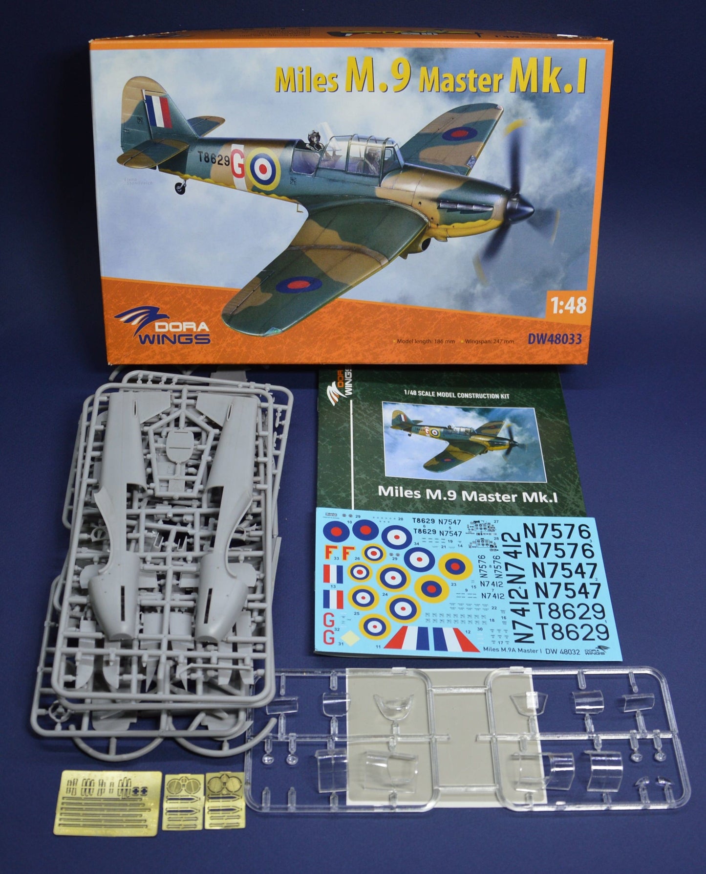100 - Dora Wings - 48025 - Bellanca CH-400 Skyrocket - box contents