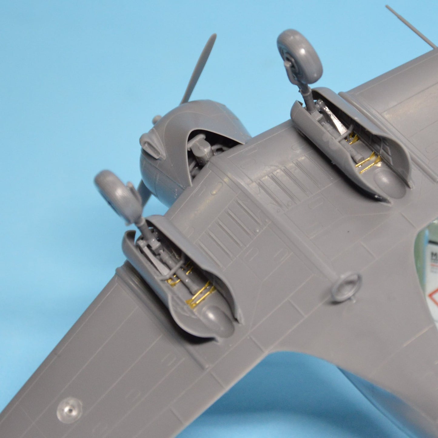615 - Dora Wings - 48041 - Curtiss-Wright SNC-1 Falcon - unpainted model