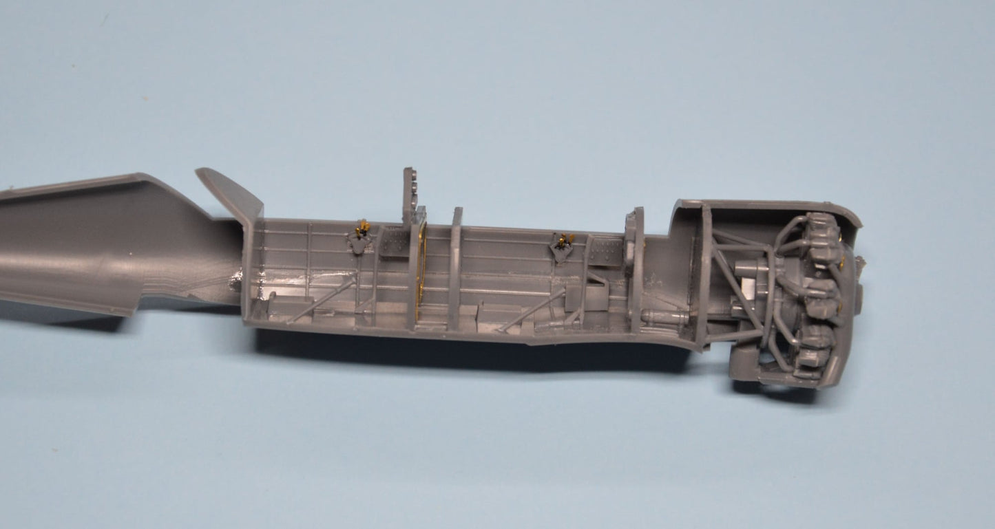 626 - Dora Wings - 48041 - Curtiss-Wright SNC-1 Falcon - unpainted model