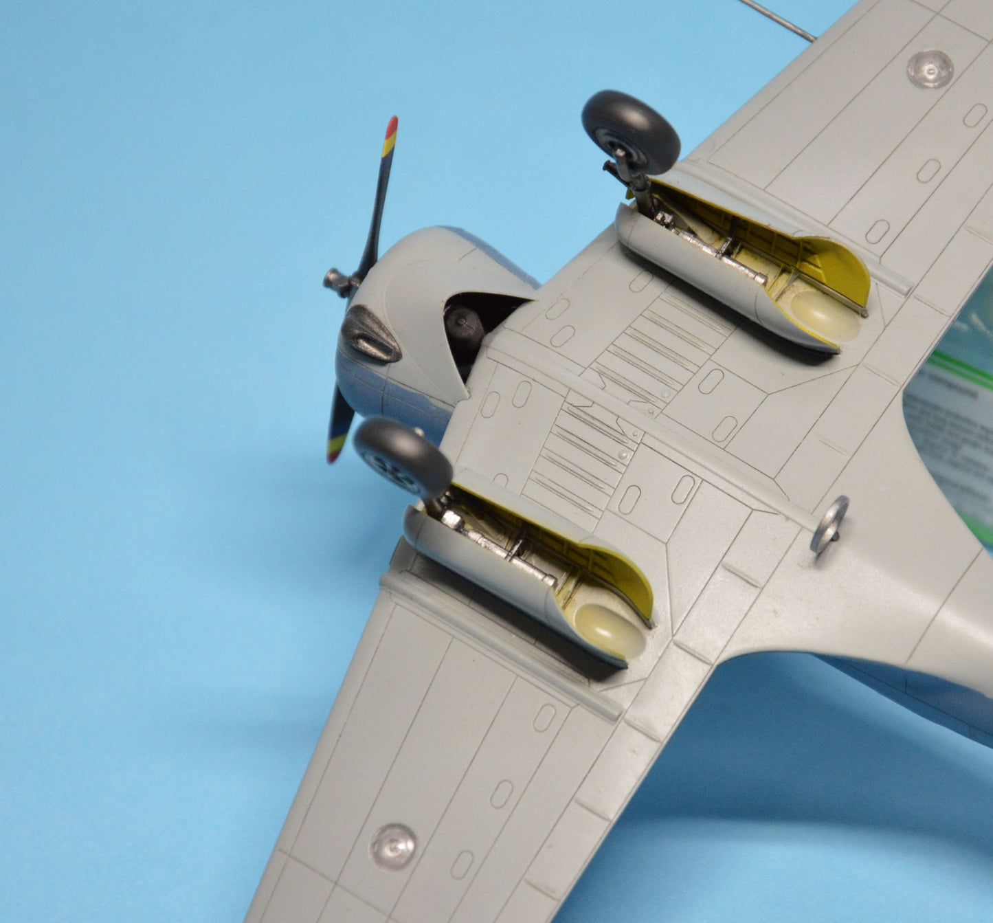 713 - Dora Wings - 48041 - Curtiss-Wright SNC-1 Falcon - painted model
