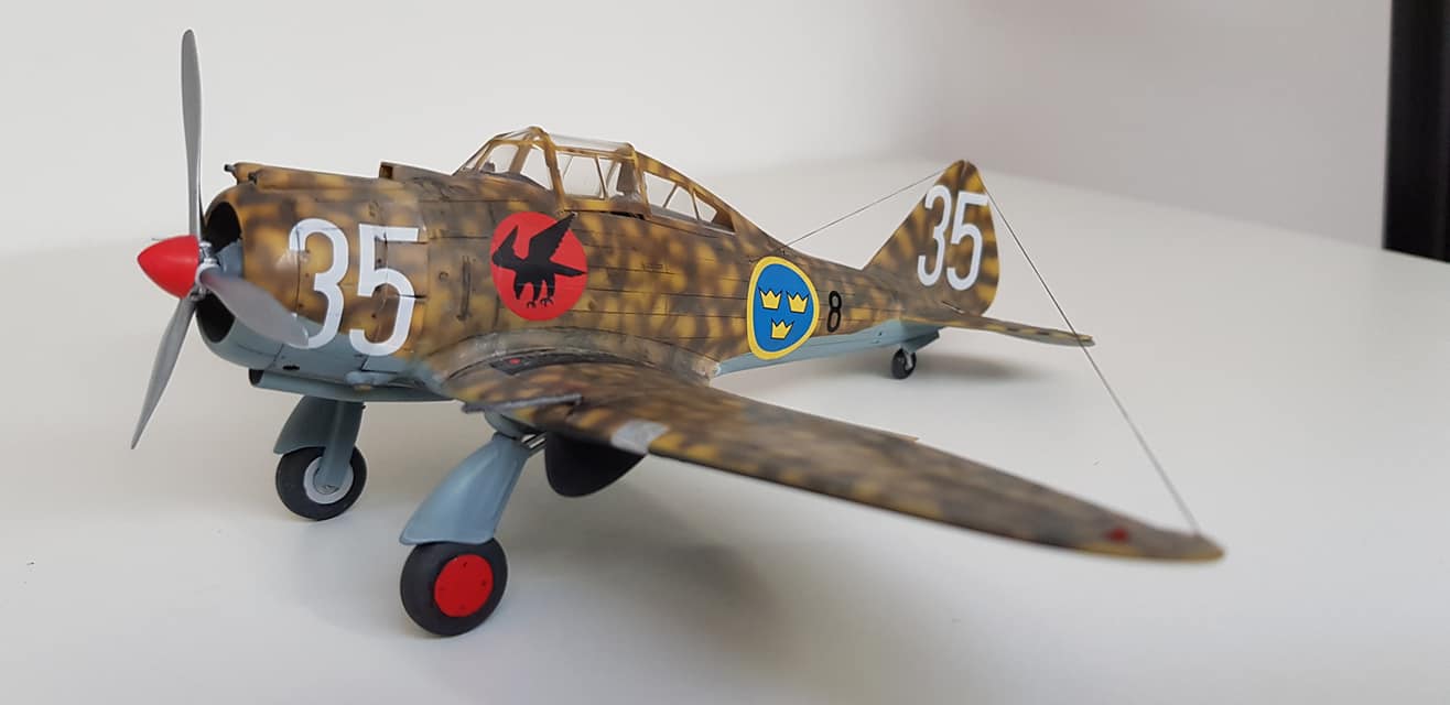 729 - Dora Wings - 48042 - Seversky J 9 - painted model