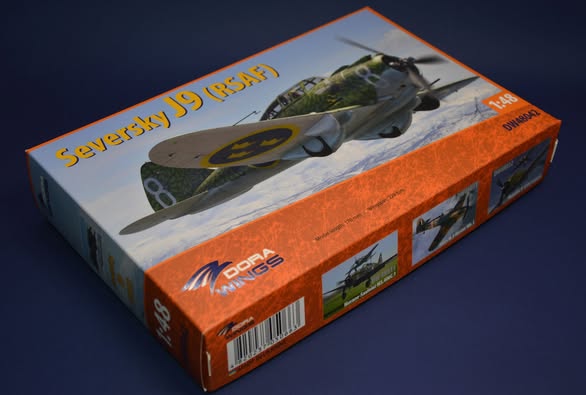 100 - Dora Wings - 48042 - Seversky J 9 - box front right