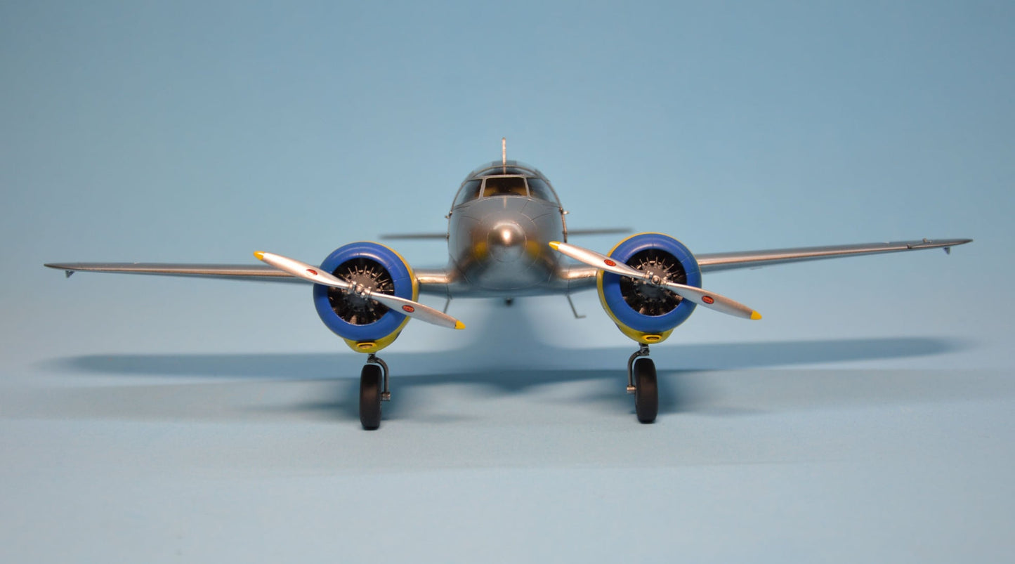 708 - Dora Wings - 48043 - Curtiss-Wright AT-9 Jeep - painted model