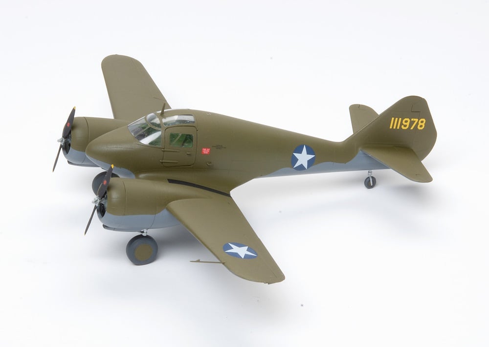 722 - Dora Wings - 48043 - Curtiss-Wright AT-9 Jeep - painted model