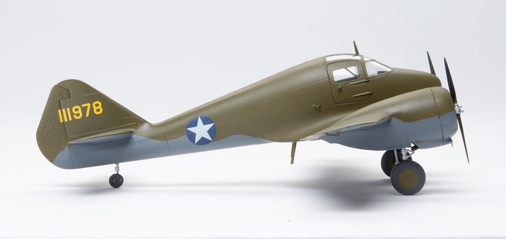 724 - Dora Wings - 48043 - Curtiss-Wright AT-9 Jeep - painted model