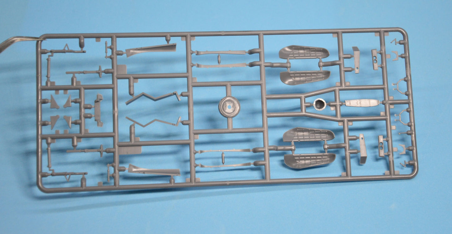 204 - Dora Wings - 48046 - Curtiss-Wright CW-21B - sprue