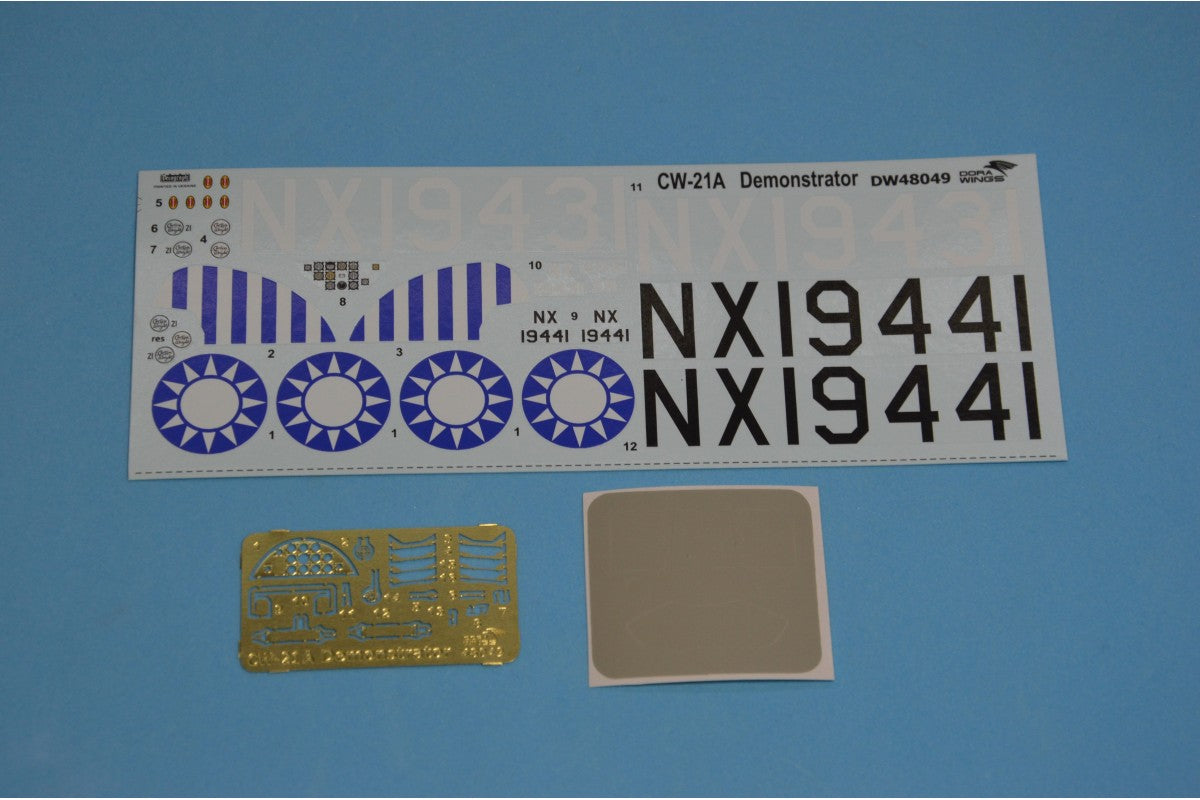 400 - Dora Wings - 48049 - Curtiss-Wright CW-21A - decals
