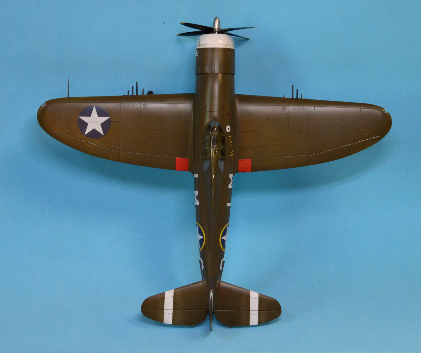 712 - Dora Wings - 48054 - Republic P-47C Thunderbolt with Ferry Tank - painted model