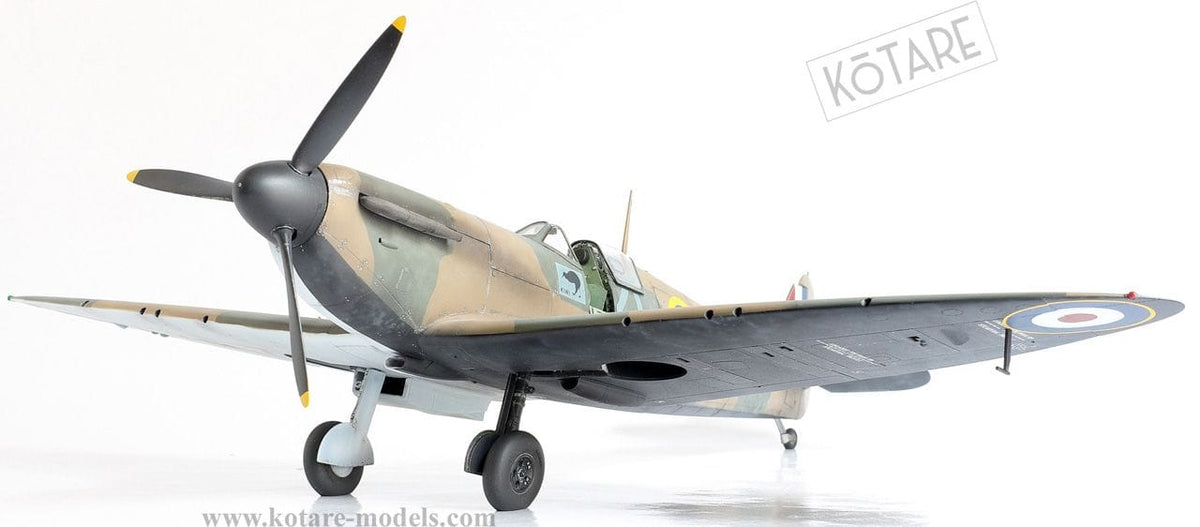 703 - Kotare - 32001 - Supermarine Spitfire Mk Ia (mid) - painted model