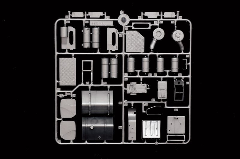 Italeri - 90767 - IVECO 190.38 CowBoy - sprue