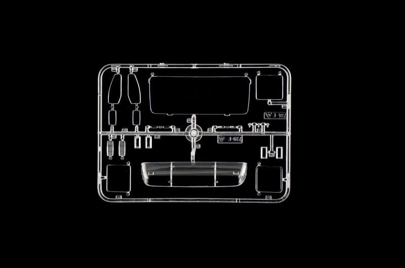 204 - Italeri - 93808 - Mercedes-Benz MB 2238 6x4 Wrecker - sprue