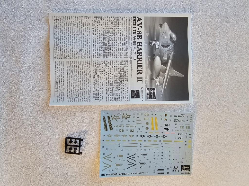 400 - Hasegawa - D19 - McDonnell Douglas AV-8B Harrier II - decals