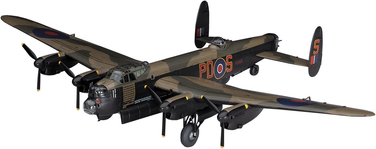 700 - Hasegawa - E23 - Avro Lancaster B Mk I/III / MR Mk 10 - painted model