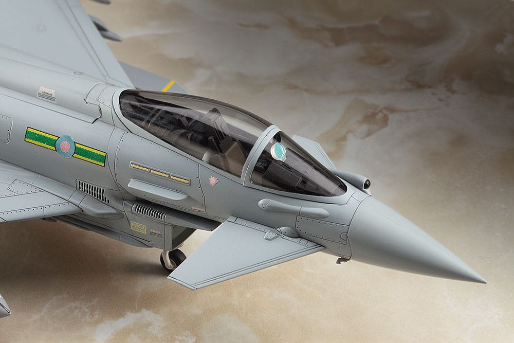 Hasegawa - E40 - Eurofighter Typhoon FGR4 - painted model