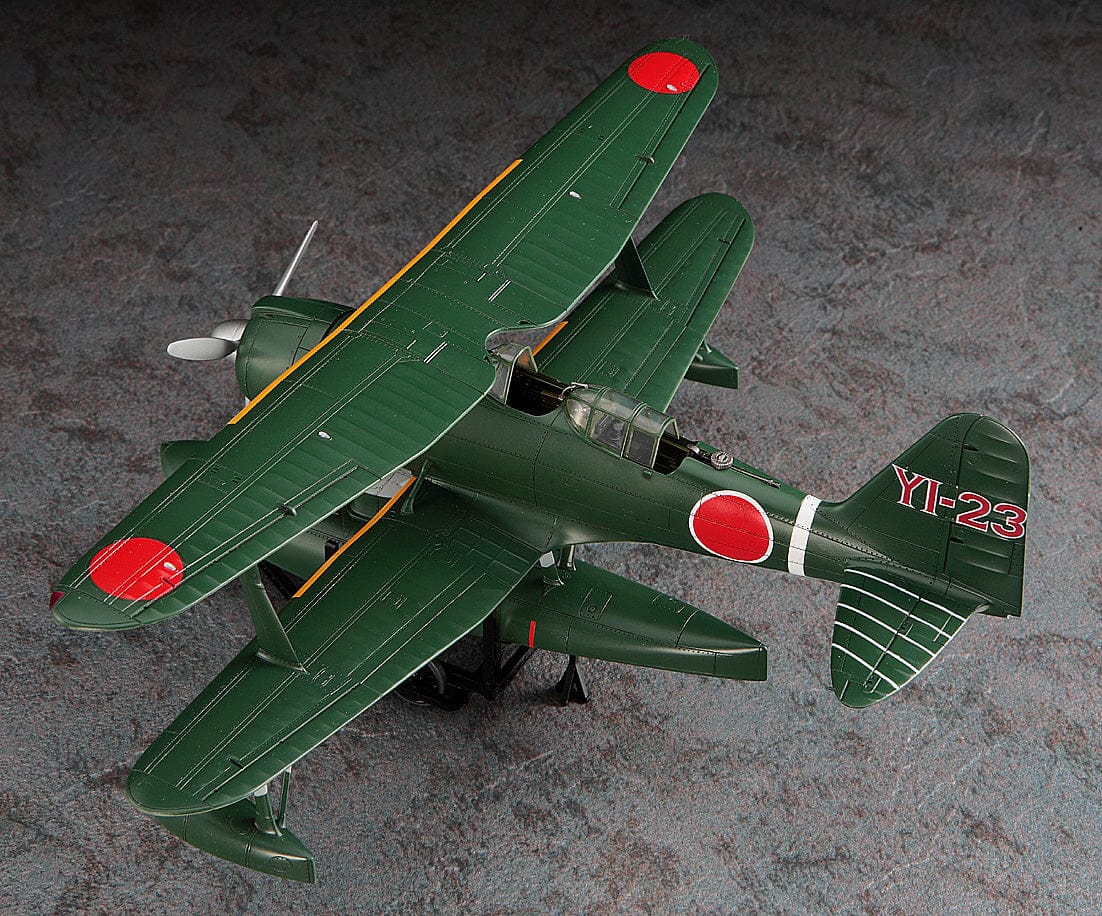 703 - Hasegawa - JT96 - Mitsubishi F1M2 Model 11 ‘Pete’ - painted model