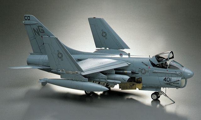 Hasegawa - PT47 - Vought A-7D/E Corsair II - painted model