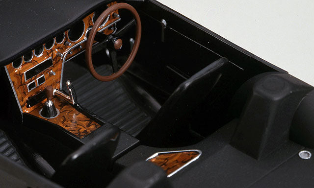 33970 - HMCC1 - Historic Car Series - painted model
