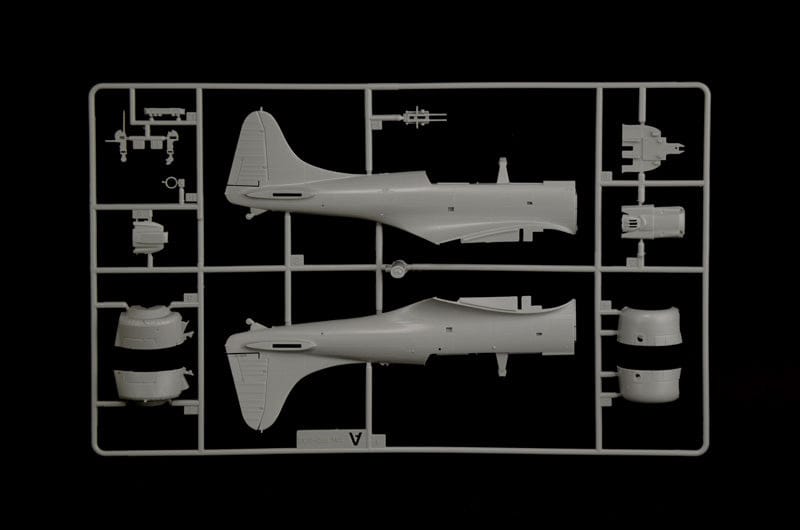 200 - Italeri - 2841 - Douglas SBD-3 Dauntless - sprue