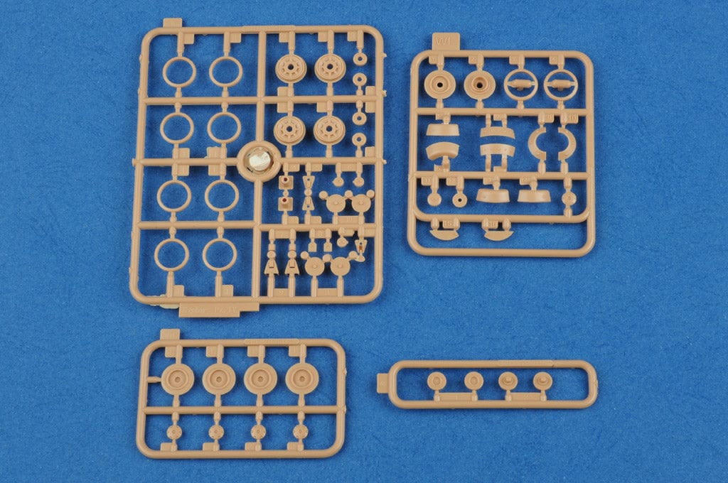 203 -  -  - Sturmpanzer IV Brummbär (early) - sprue