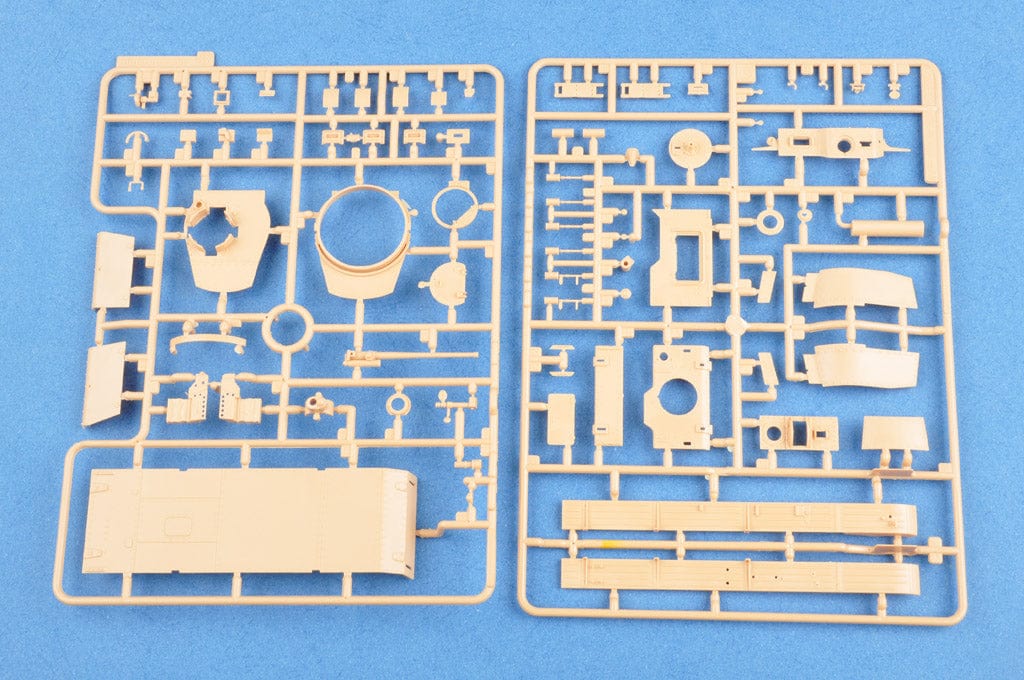 200 -  -  - Pz.Kpfw. 38(t) Ausf. B / Pz.BfWg. 38(t) Ausf. B - sprue