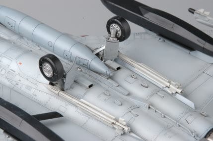 705 - HobbyBoss - 80317 - Dassault Rafale B - painted model