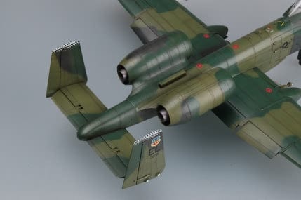 701 - HobbyBoss - 80323 - Fairchild Republic A-10 Thunderbolt II - painted model