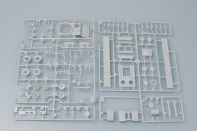 HobbyBoss - 84811 - KV-1E s' Ehkranami - sprue