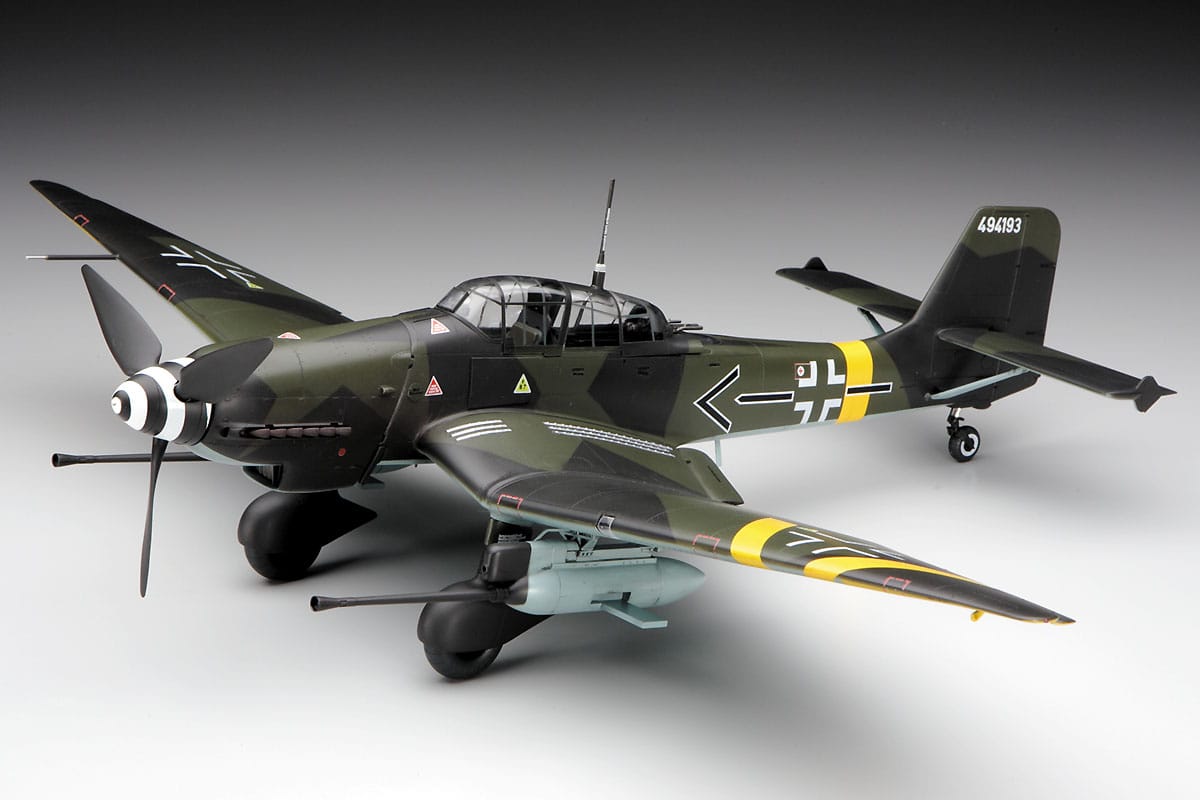 700 - Hasegawa - ST25 - Junkers Ju 87 G-1 / G-2 Stuka Kanonenvogel - painted model